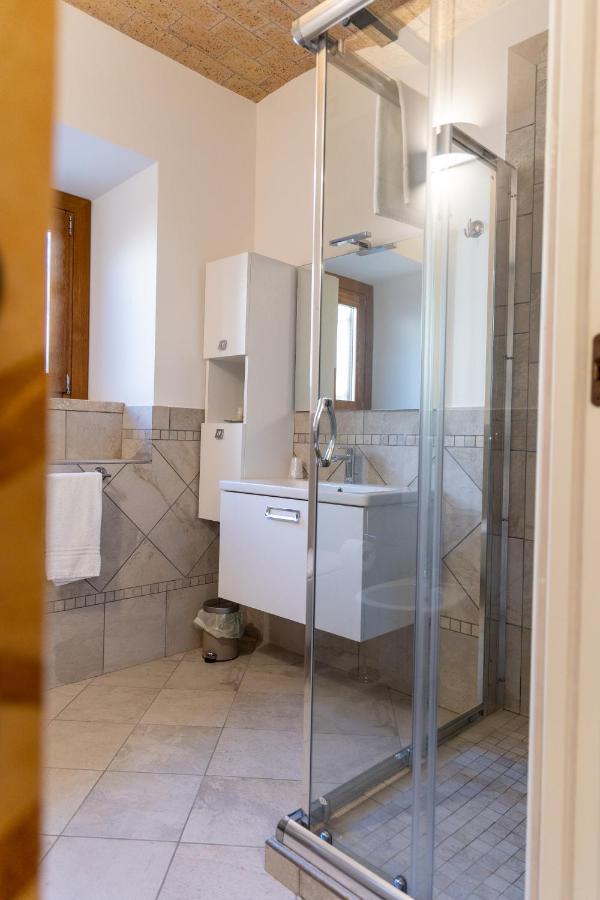 Casale Dei Priori Bed & Breakfast Rocca Massima Ngoại thất bức ảnh
