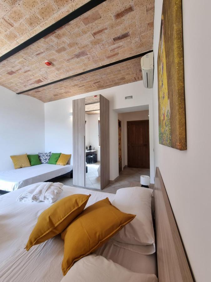 Casale Dei Priori Bed & Breakfast Rocca Massima Ngoại thất bức ảnh